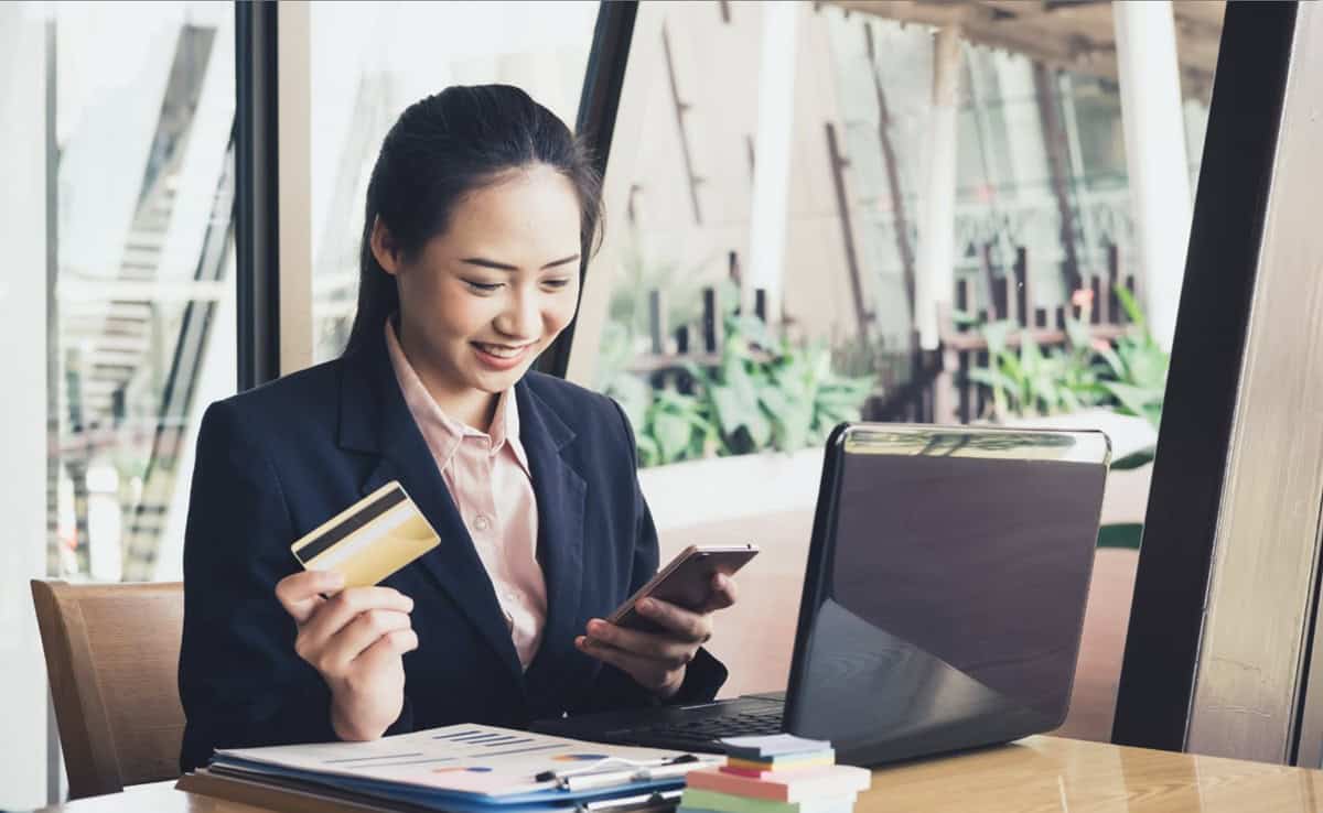 Selling Digital Products in Japan: A Compliance and Payments Guide for 2025